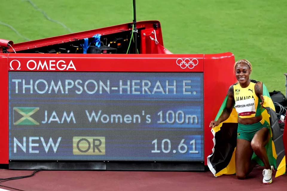 Elaine Thompson-Herah fatura o bi dos 100m e bate recorde das Olimpíadas