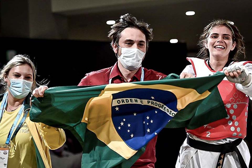 Brasil passa a ter dois líderes de ranking mundial no parataekwondo