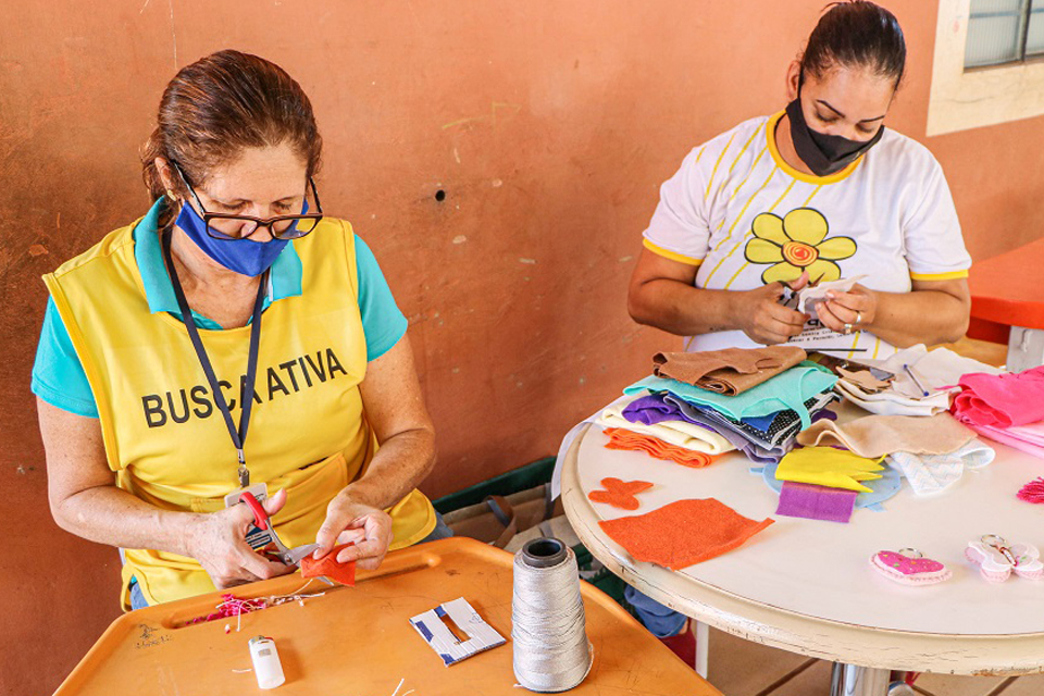 Unidades do Centro de Referência de Assistência Social Cras oferecem mais de 40 serviços