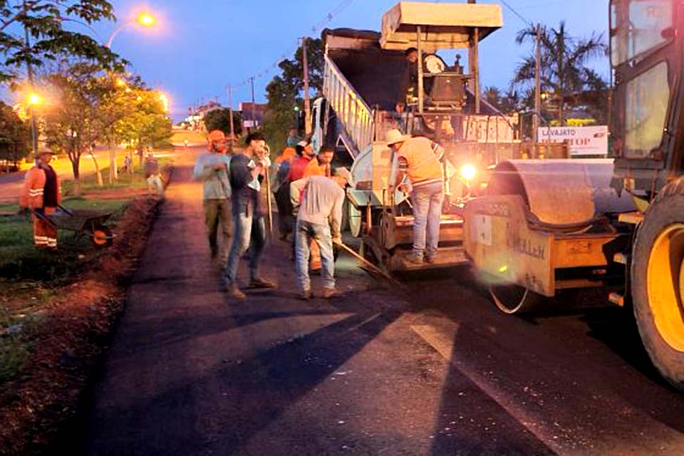 Trechos no perímetro urbano nas rodovias 490 e 370 recebem recuperação asfáltica