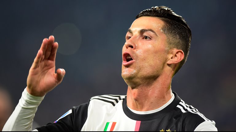VÍDEO - Cristiano Ronaldo marca e Juventus vence o Bologna pelo Italiano