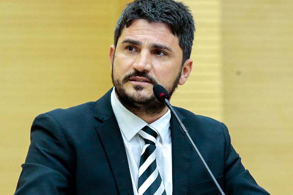 Deputado Jean Mendonça destina R$ 300 mil para a compra de equipamentos a Saúde de Vilhena