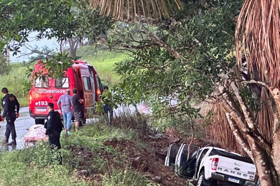 Família de Theobroma que seguia para passar natal em Jaru sofre acidente