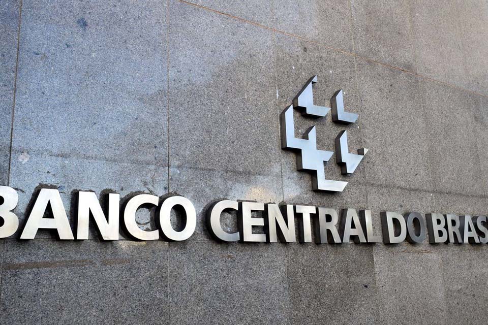 BC simplifica regras de compartilhamento de dados de clientes