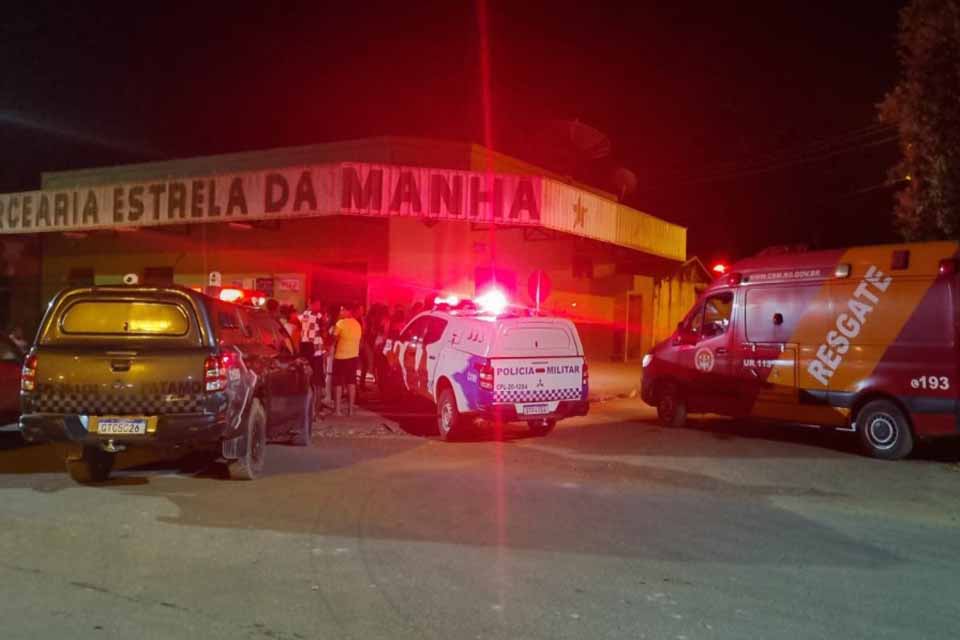 Homem agride esposa, atira contra ela e seu filho e acaba preso pela PM