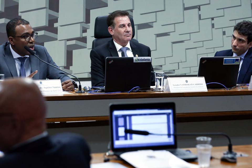 Comissão do Senado aprova indicados para diretorias do Banco Central