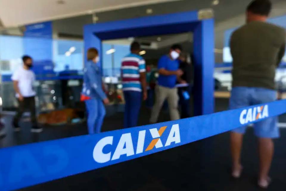 Caixa paga Bolsa Família a beneficiários com NIS de final 8