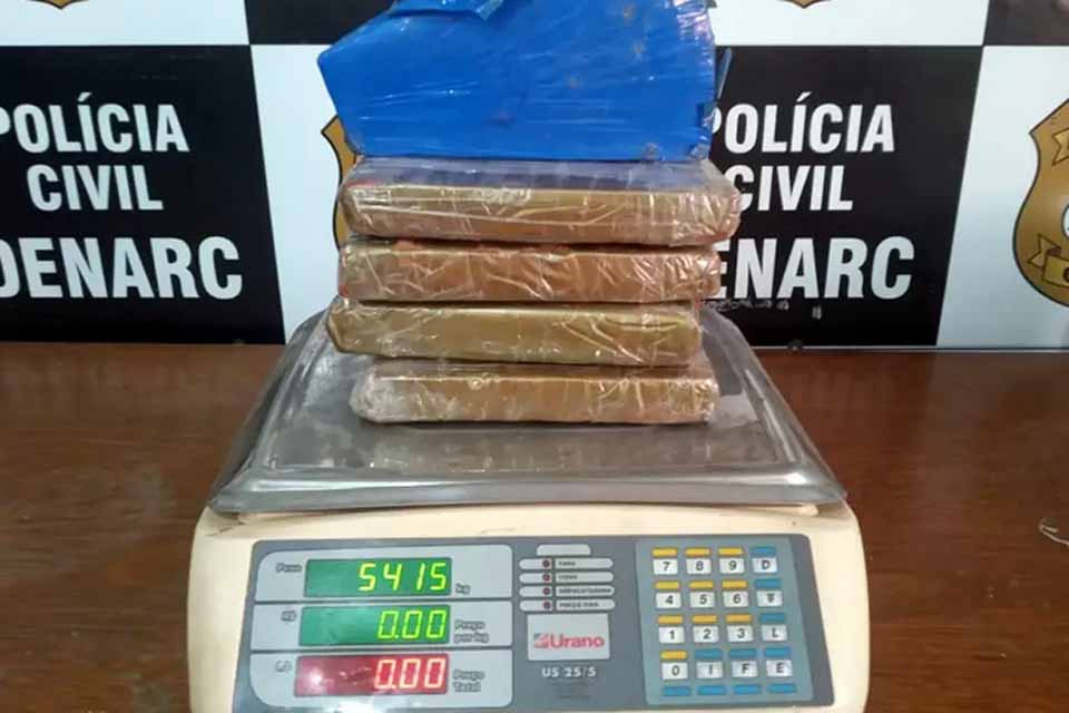  Denarc prende homicida com 5kg de cocaína com alto teor na zona leste