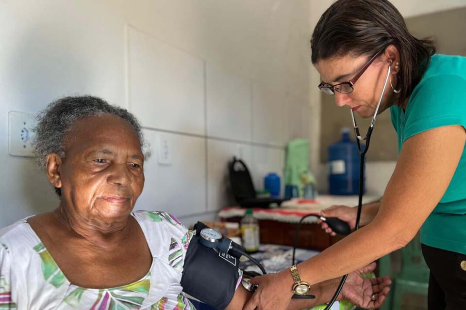 Prefeitura de Jaru realiza atendimentos domiciliares a pacientes acamados e com mobilidade reduzida