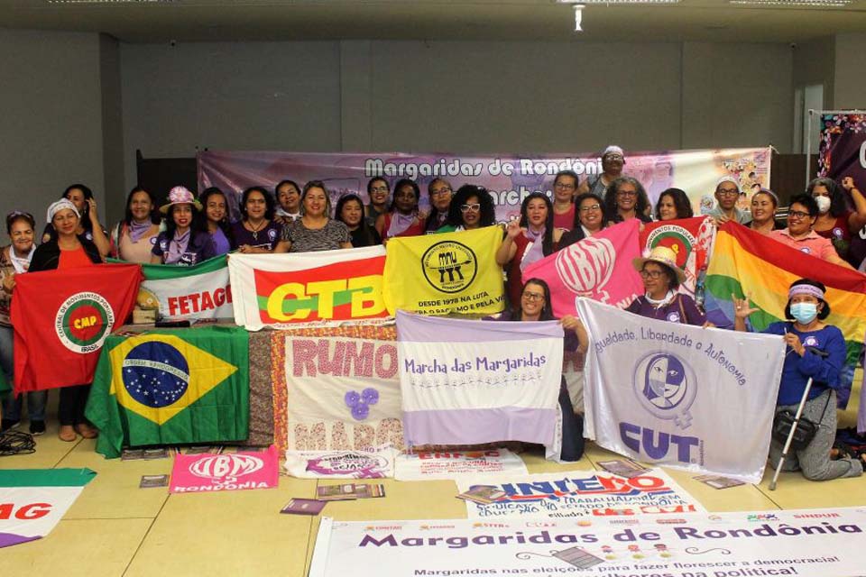 Mulheres se reúnem na Caravana das Margaridas com a participação das Diretoras da Executiva e Regionais do SINTERO