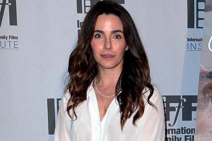 Atriz Lisa Sheridan, da série 'CSI', morre aos 44 anos