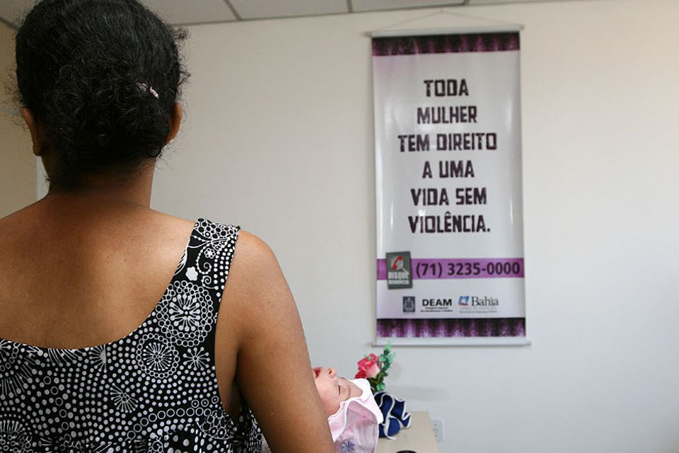  Senadores condenam casos de feminicídio ocorridos durante as festas de Natal