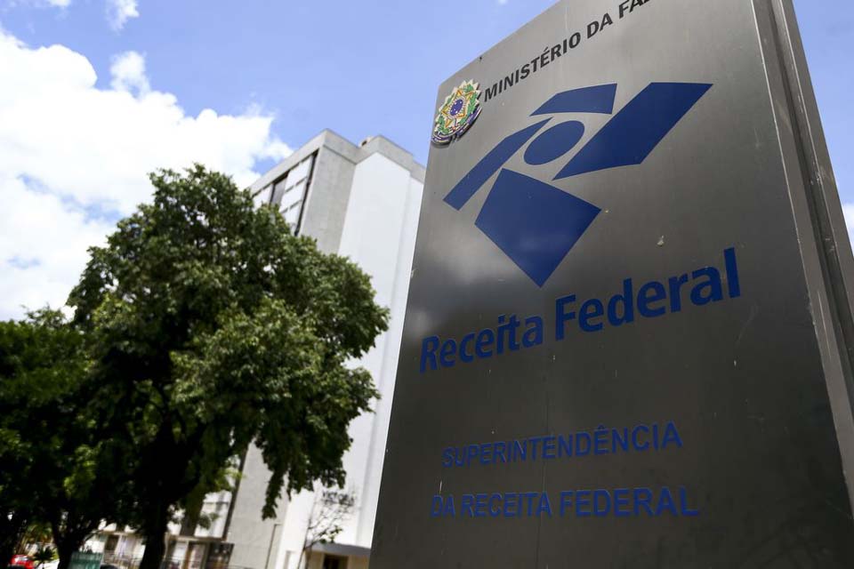 Arrecadação federal chega a R$ 172,31 bilhões em agosto