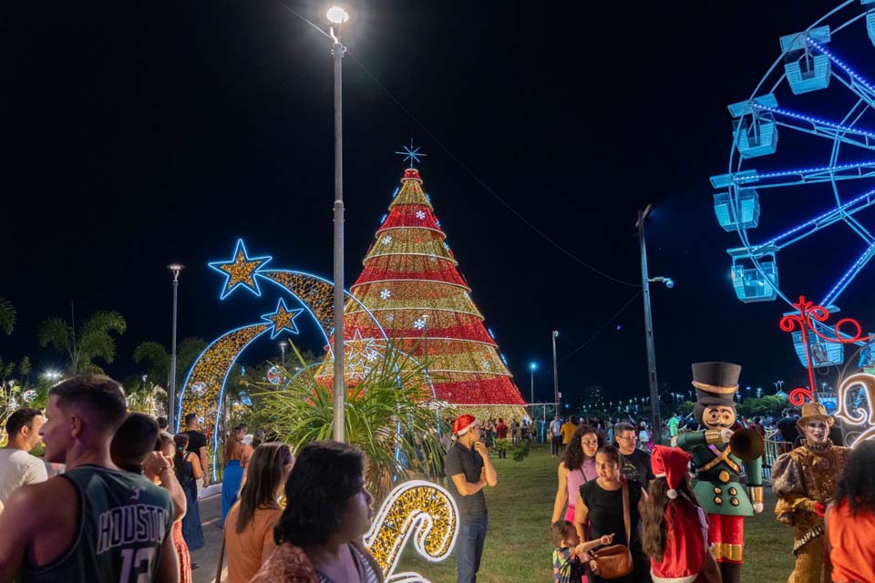 Decoração de Natal no Parque da Cidade proporciona mais atrativo de lazer em família para os porto-velhenses