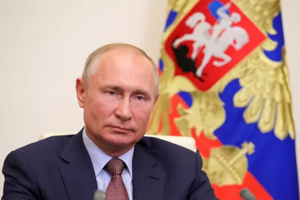 Putin garante em mensagem de Ano Novo que a Rússia “nunca recuará”