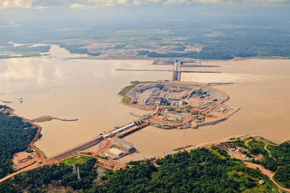 Saiu na Veja – Execução bilionária na usina de Santo Antônio em Rondônia afeta Eletrobras