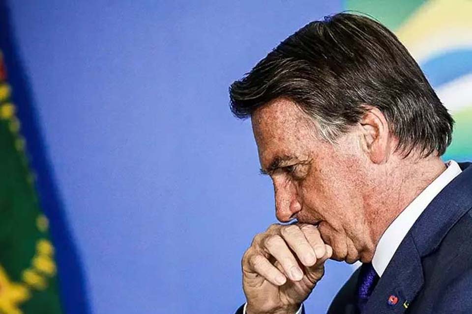 Bolsonaro será julgado por anunciar apoio do governador de Rondônia e outros durante a campanha