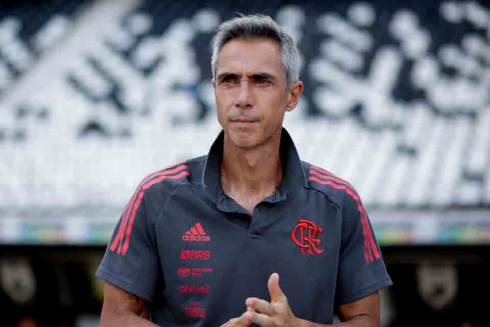 Paulo Sousa liga alerta no Flamengo e pede foco aos jogadores