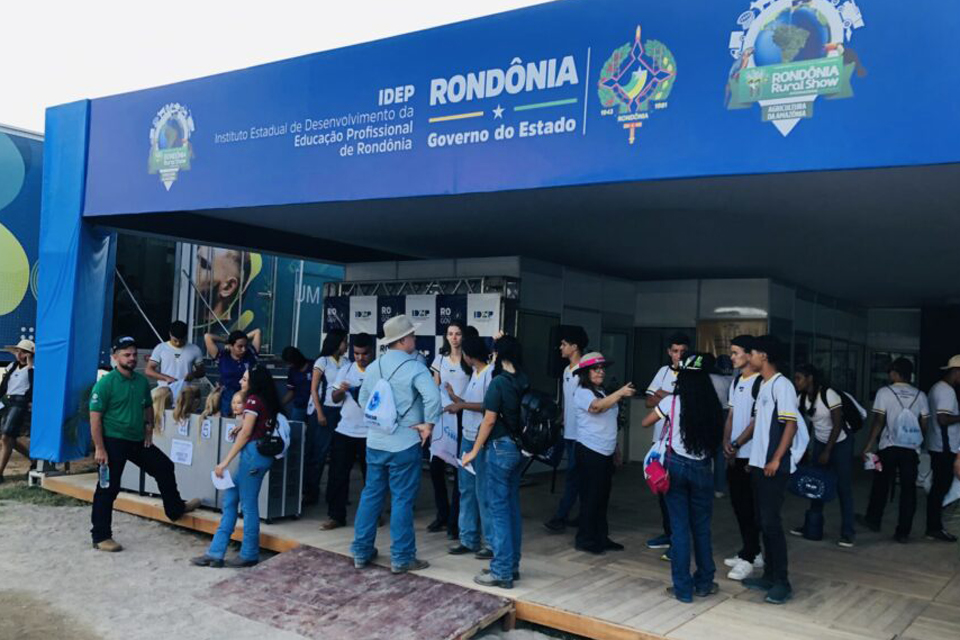 Cursos técnicos do agro geram oportunidades para jovens na Rondônia Rural Show Internacional