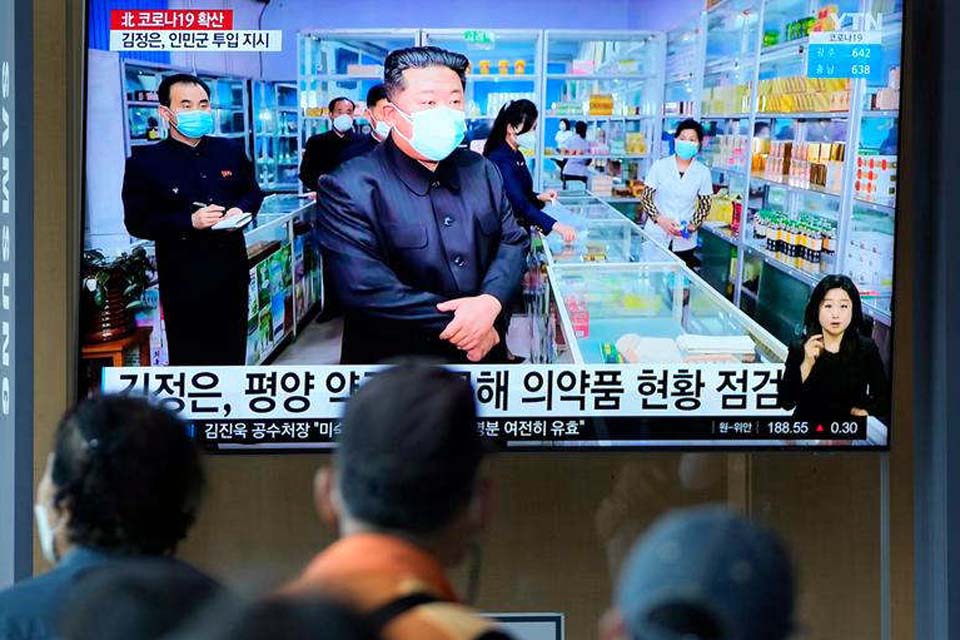 Covid: Coreia do Norte relata mais de 2 milhões de pessoas com febre