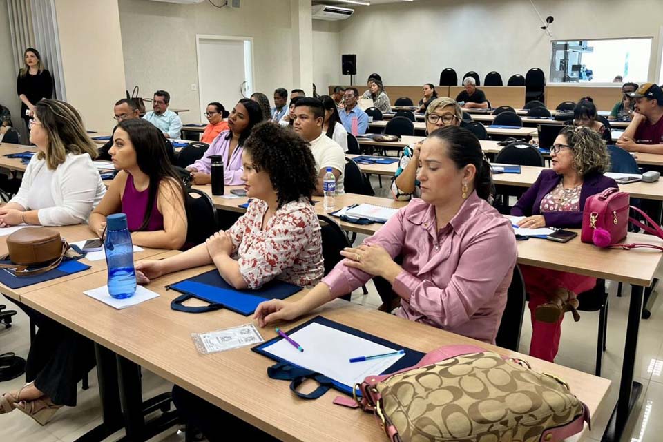 Capacitação técnica em gestão fiscalizadora é tema do 1º Encontro de Conselheiros de Alimentação Escolar