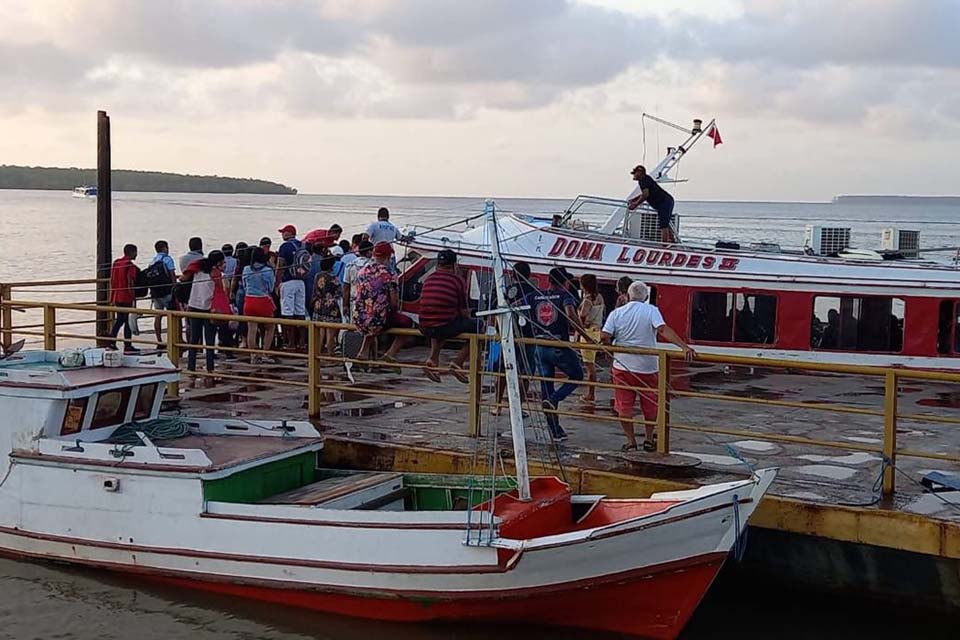 Sobe para 13 total de mortos em naufrágio no Pará