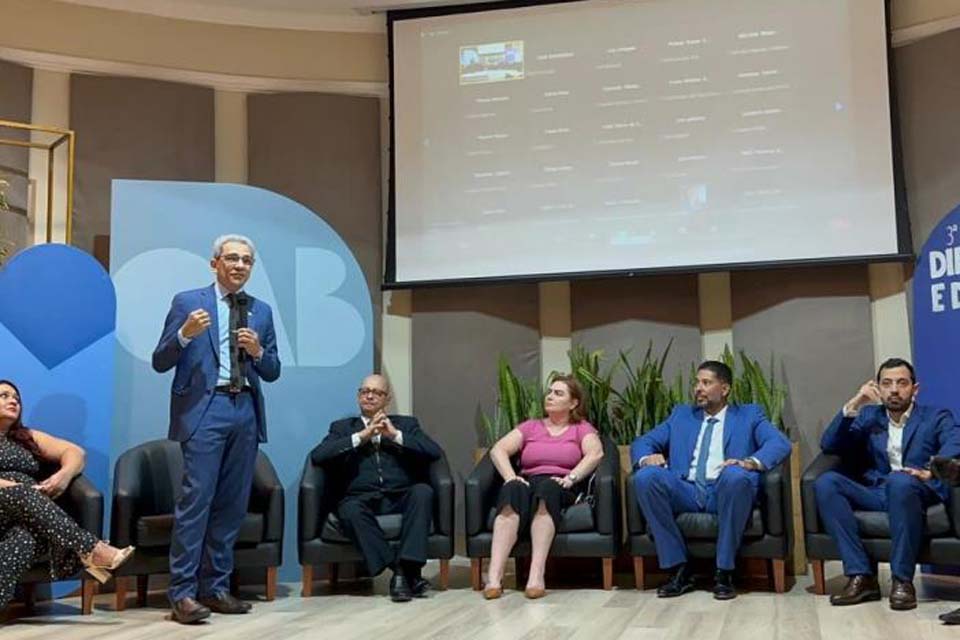 Magistrado do Comitê de Saúde do TJRO debate judicialização em conferência, na capital