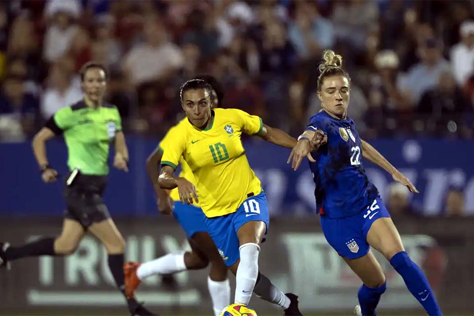 Marta e Cristiane voltam à seleção para torneio SheBelieves Cup