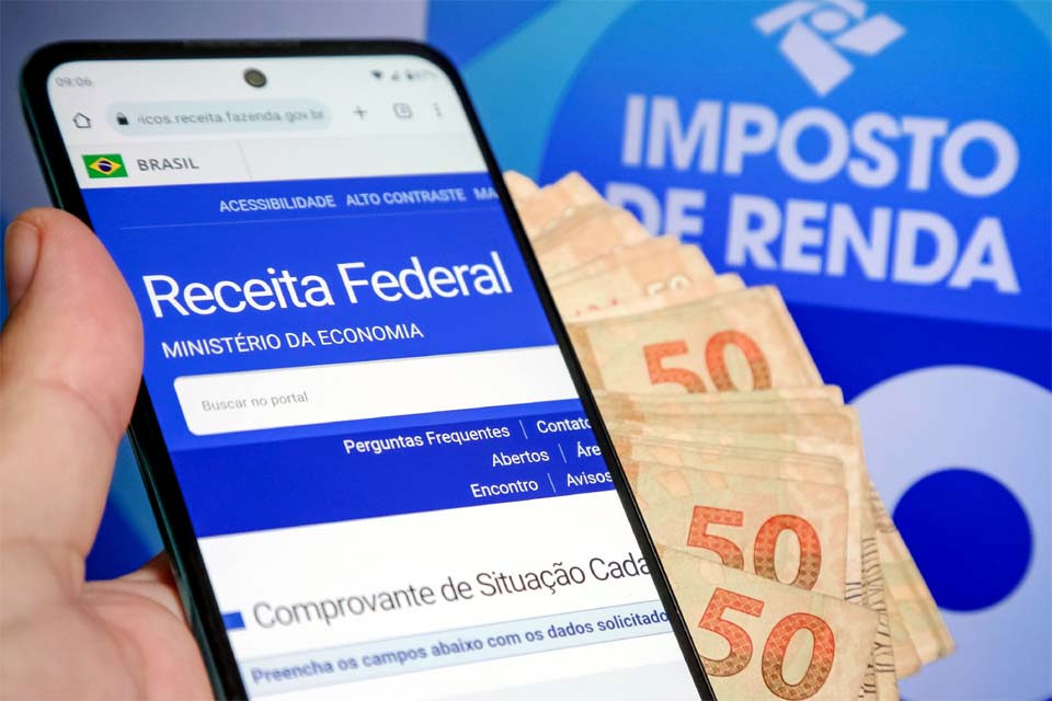 Receita Federal paga hoje último lote de restituição do Imposto de Renda 