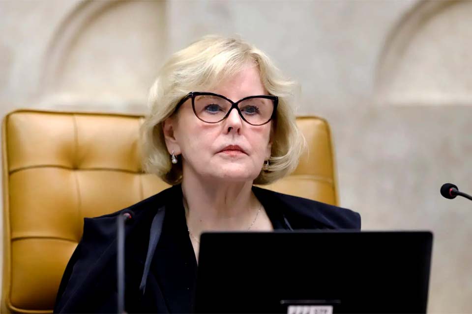 Carandiru: ministra suspende trecho de decreto de indulto a policiais