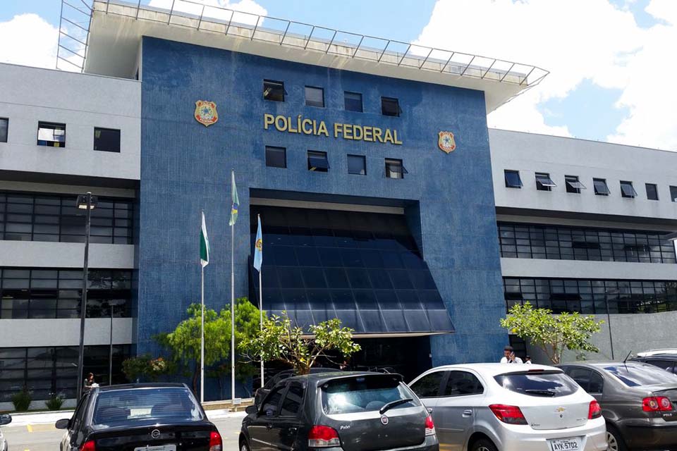 No Paraná, PF prende investigado por fraude com criptomoedas