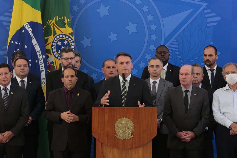 Bolsonaro diz que não houve intervenção política na Polícia Federal