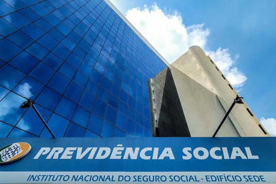 Servidores do INSS entram em greve pela valorização da carreira do seguro social