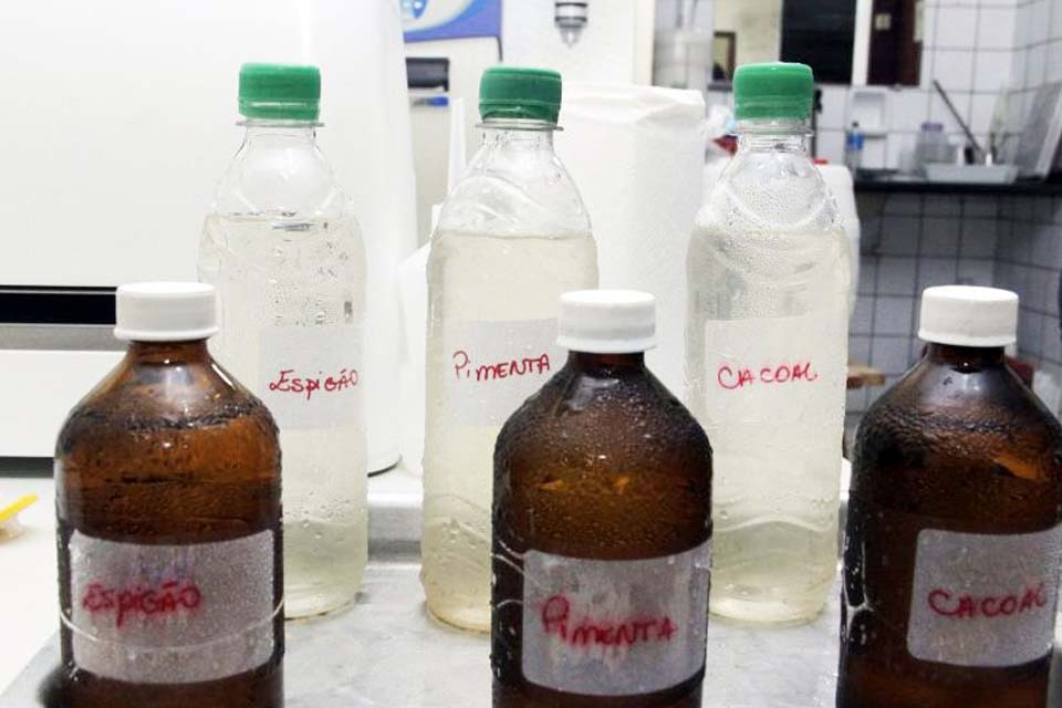 Laboratório de Análises Ambientais de Rondônia verifica qualidade de água de poços e mananciais dos municípios