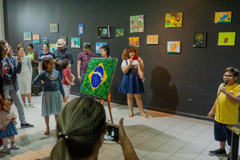 Estudantes participam da I Mostra de Artes em Porto Velho