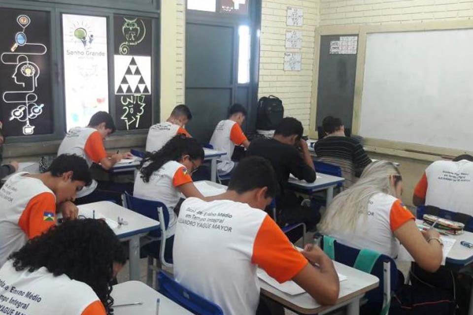 Artigo científico de professores da rede estadual de ensino é inscrito em eventos nacional e internacional