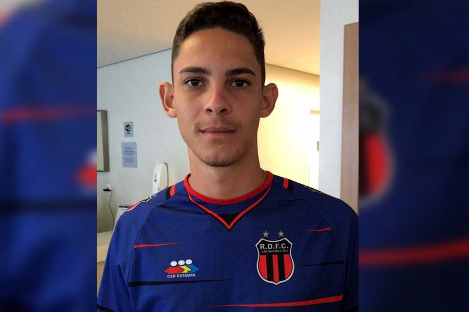 Real Ariquemes oficializa empréstimo do goleiro Rodrigo Santos ao Nacional-AM