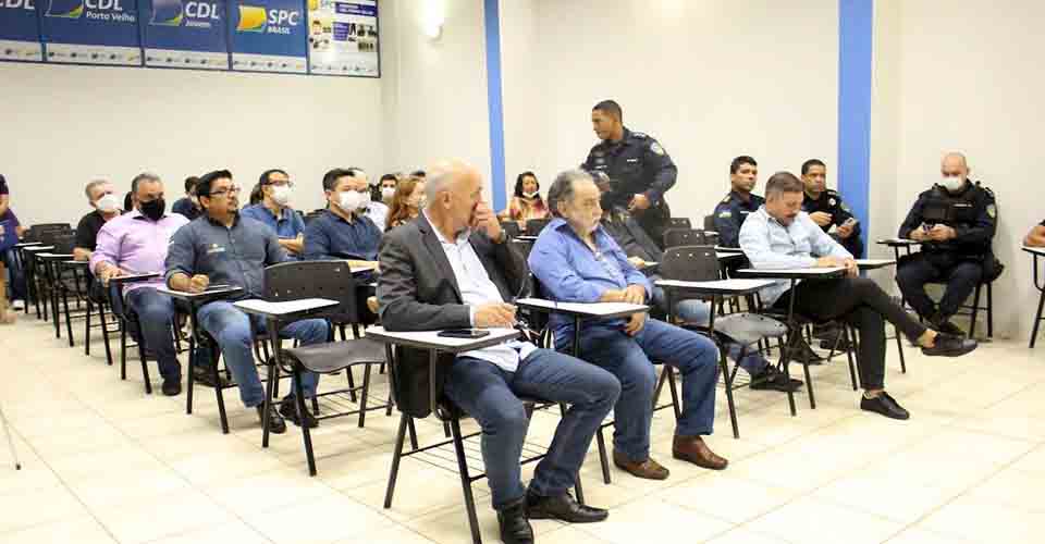 Sistema Fecomércio participa de encontro para tratar de questões que envolvem a segurança pública do comércio na capital