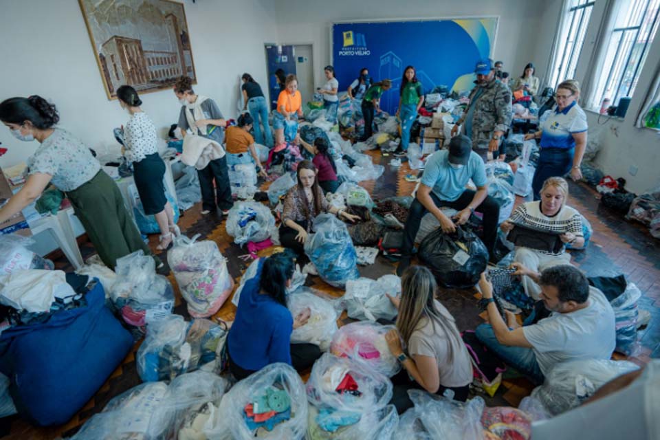 Mais uma carreta com donativos arrecadados em Porto Velho é enviada ao Rio Grande do Sul