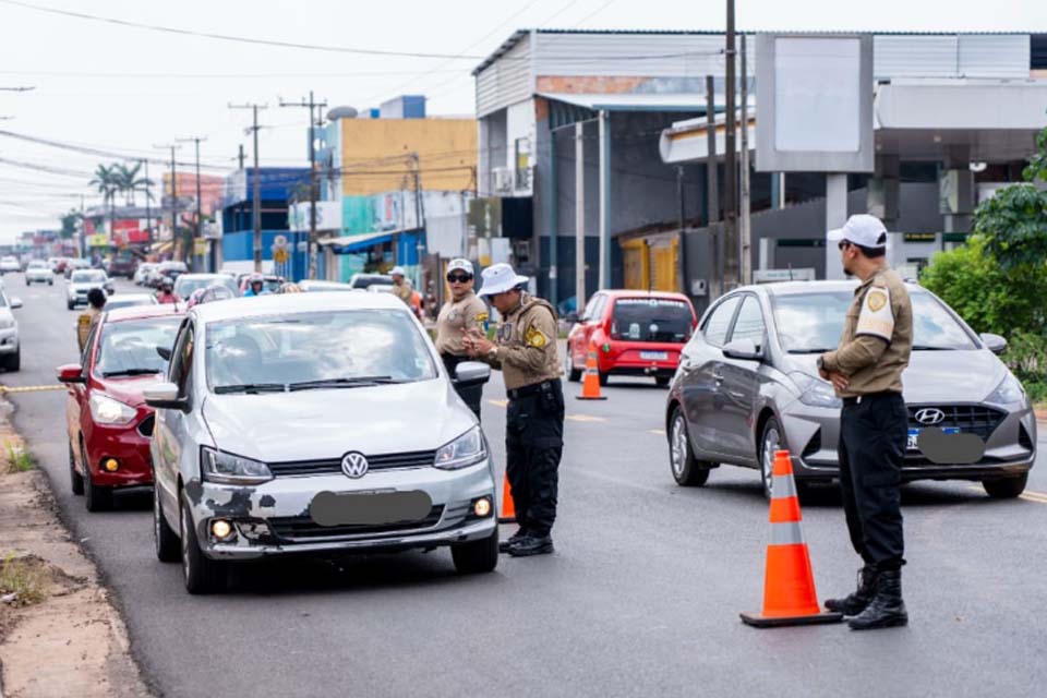 Usuários do transporte coletivo em Porto Velho devem ficar atentos à mudança de rota dos ônibus na avenida Calama