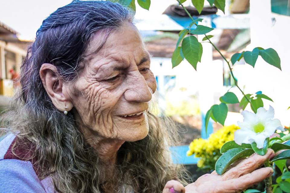 Idosos da Casa do Ancião recebem mensagens de carinho durante pandemia em Rondônia