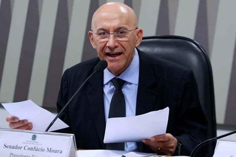 Senador Confúcio Moura confirma repasses de aproximadamente R$ 15 milhões para onze municípios de Rondônia