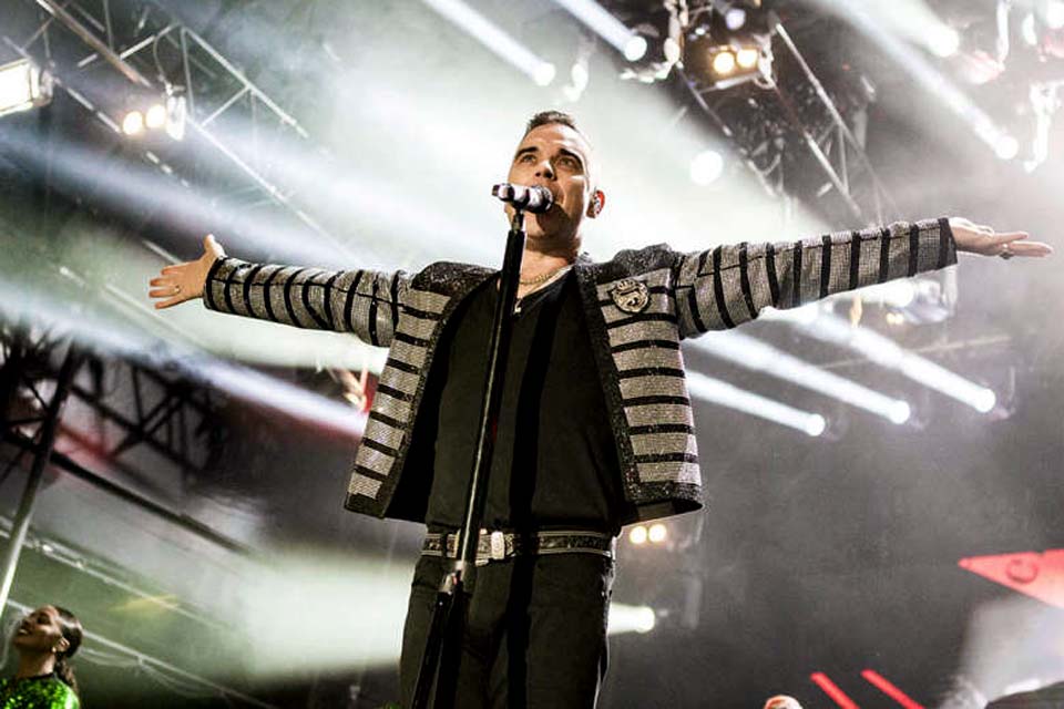 Robbie Williams busca atores para interpretar Liam Gallagher e Take That