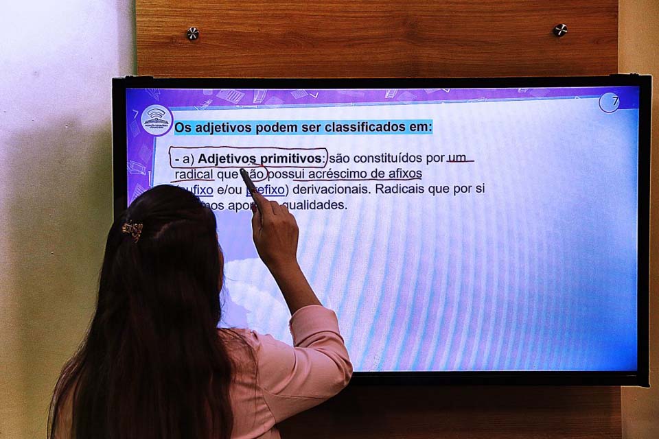 Governo enaltece profissionais da Educação que se reinventaram durante pandemia para levar ensino de qualidade aos estudante