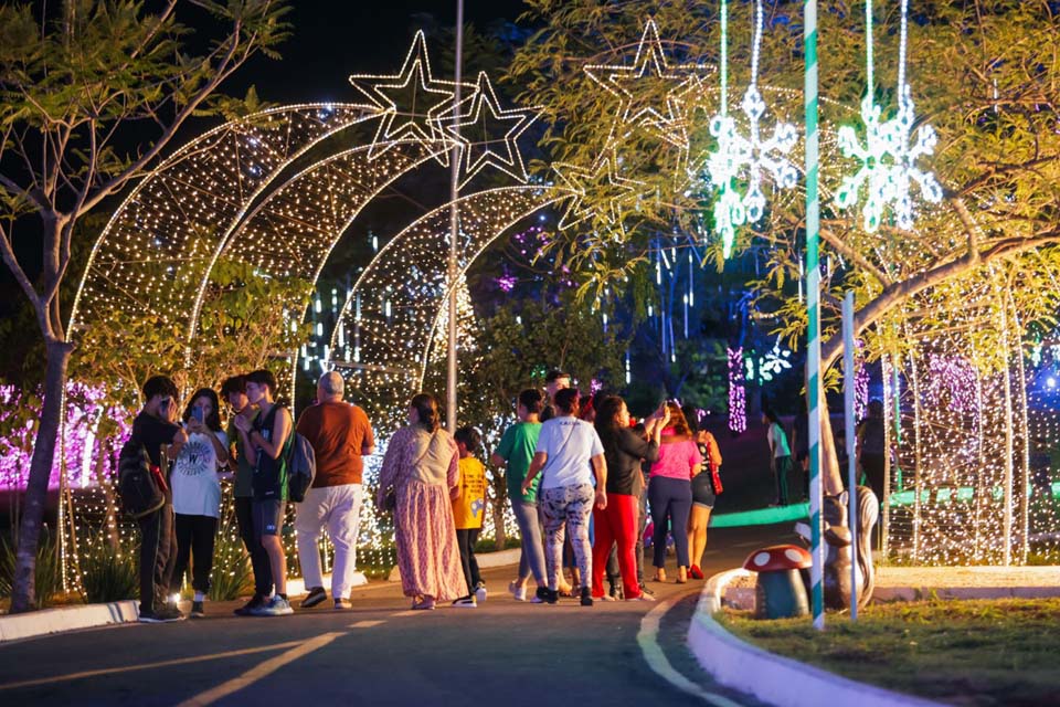 Fique por dentro da programação deste fim de semana no Parque da Cidade; Natal Porto Luz segue até 7 de janeiro