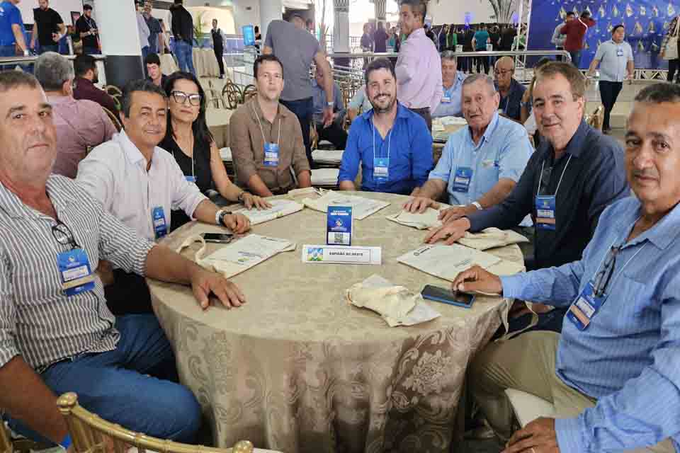 Jean Mendonça participa do IV Fórum de Prefeitos e Vereadores em Porto Velho