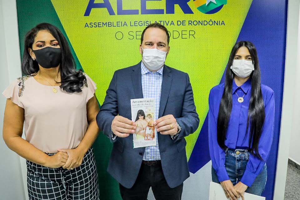 Aprovado projeto do presidente Alex Redano que incluiu lactantes no grupo prioritário para vacinação da covid