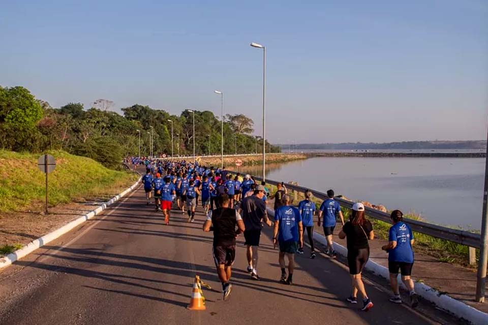 Organizadores de corrida com ação social entregam mais de 100 cestas básicas em Porto Velho