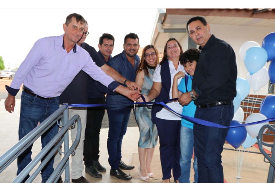 Prefeitura inaugura ampliação do pátio e plataformas de embarque e desembarque da Escola Polo Francisca Duran Costa