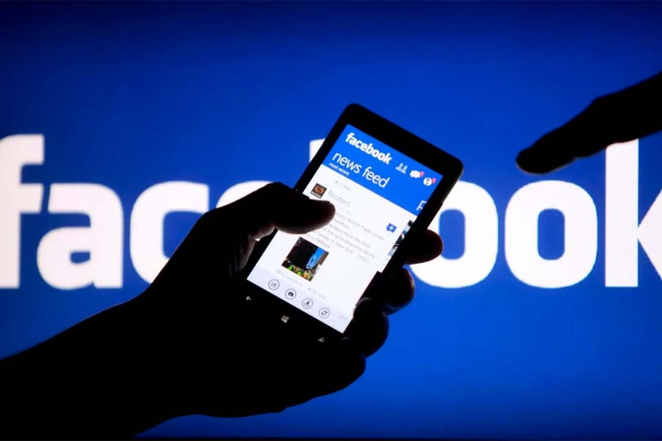 Facebook é multado em quase R$ 7 mi por vazamento de dados de brasileiros em 2018